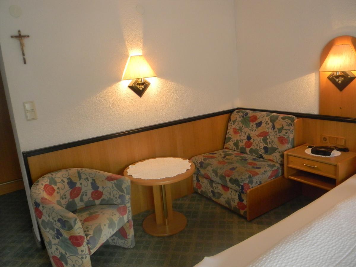 Haus Zentner Hotel Nauders Exterior photo