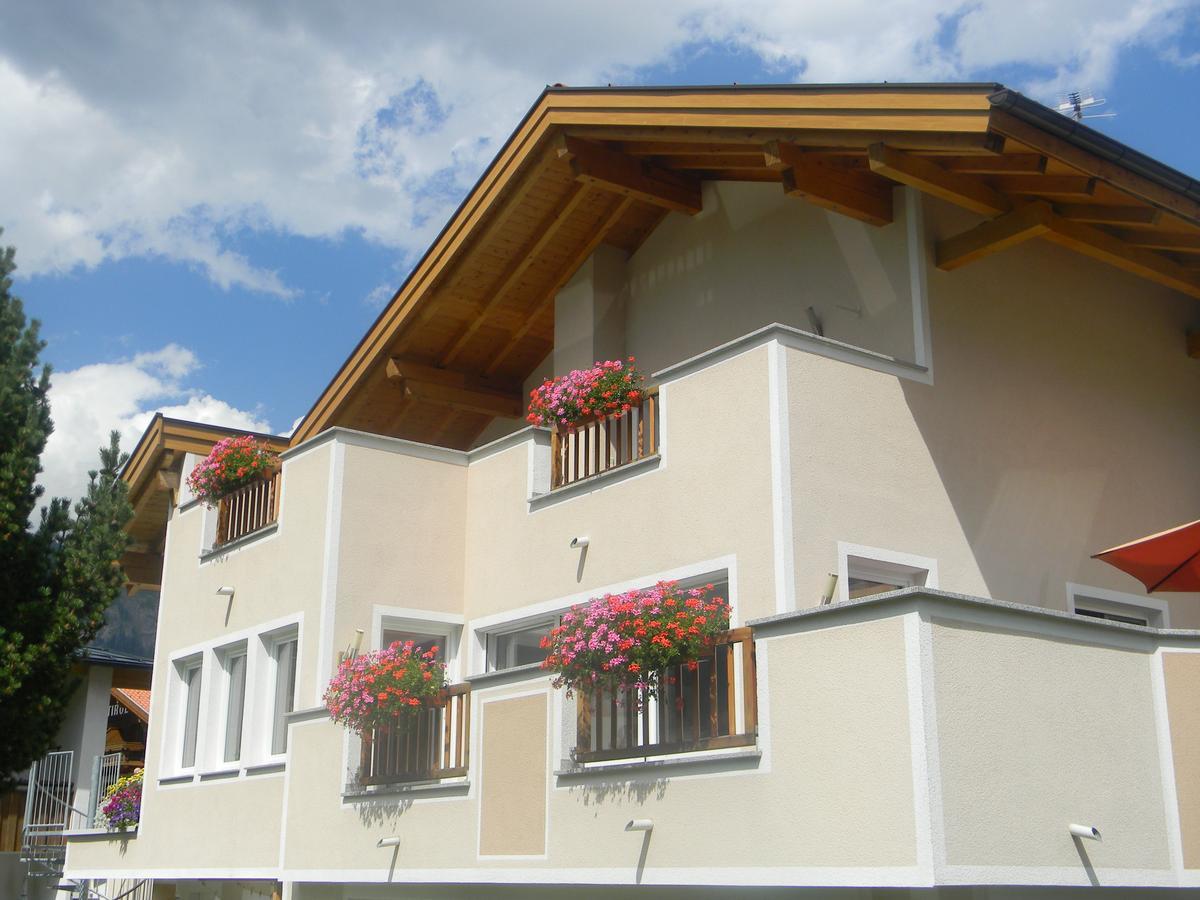 Haus Zentner Hotel Nauders Exterior photo